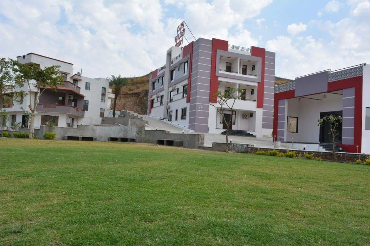 Meera Valley Resort By Nexottel Udaipur Exterior foto